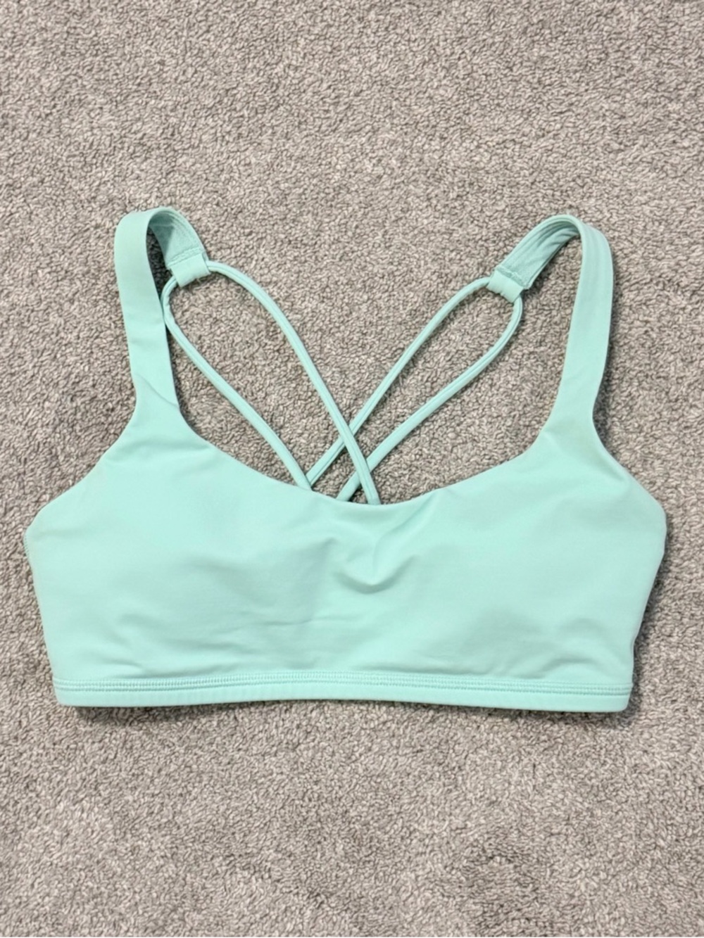 Lululemon | Energy Bra Size 4 Toothpaste